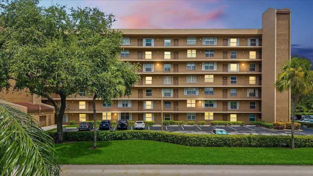 4570 NW 18TH AVENUE #310 Deerfield Beach, FL 33064