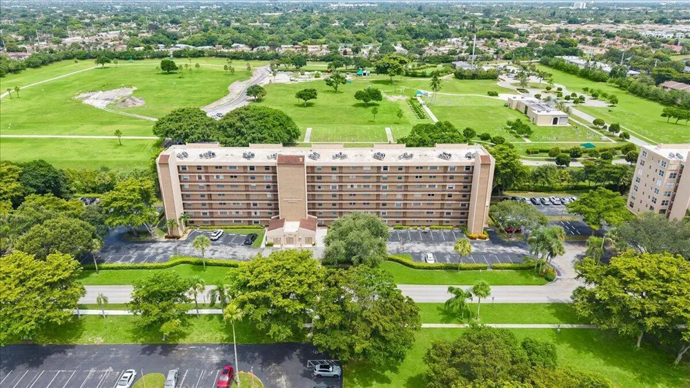 4570 NW 18TH AVENUE #310 Deerfield Beach, FL 33064