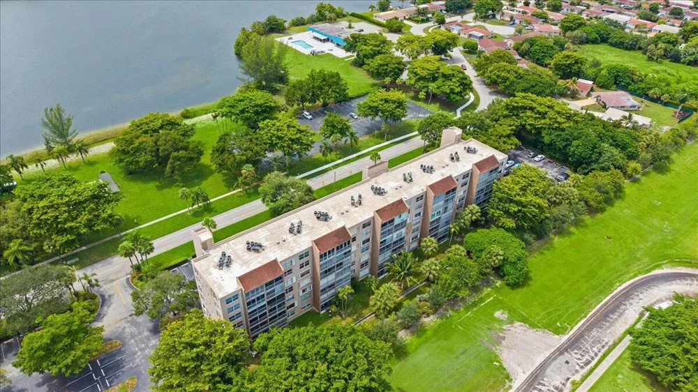 4570 NW 18TH AVENUE #310 Deerfield Beach, FL 33064