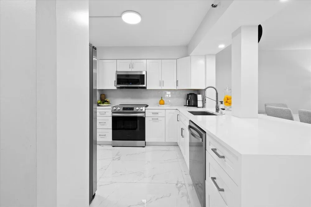 4570 NW 18TH AVENUE #310 Deerfield Beach, FL 33064