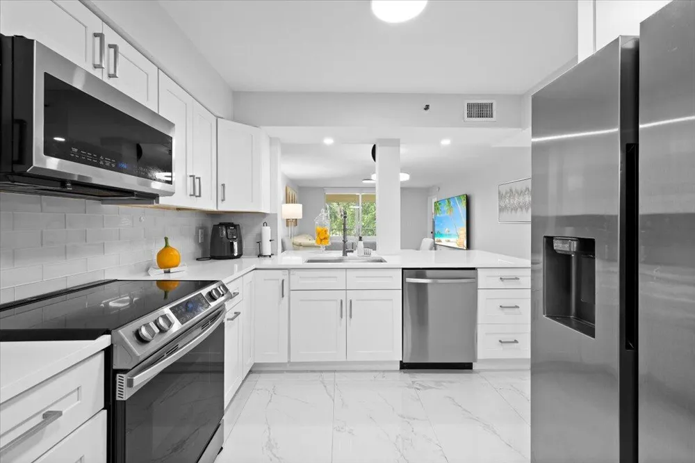 4570 NW 18TH AVENUE #310 Deerfield Beach, FL 33064