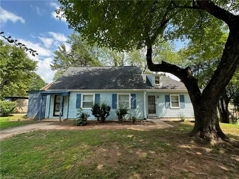 1012 Louise Road
