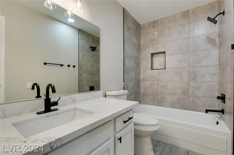 5532 Ramillete Road Las Vegas, NV 89120