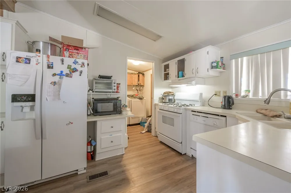 1731 Esquina Street Laughlin, NV 89029