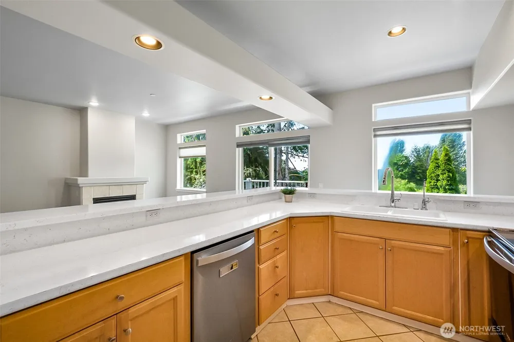 4133 156th Street SW #13 Lynnwood, WA 98087