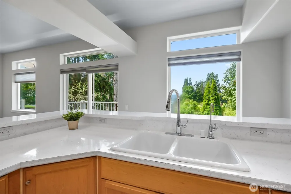 4133 156th Street SW #13 Lynnwood, WA 98087