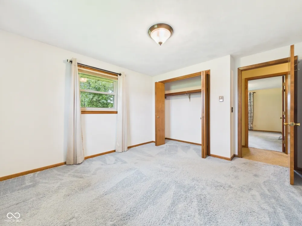1311 400 E Anderson, IN 46012