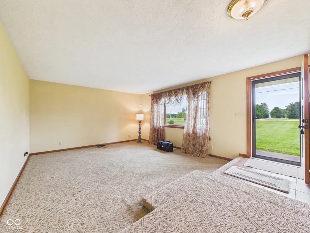 1311 400 E Anderson, IN 46012