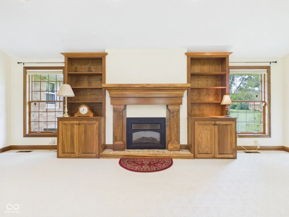 1311 400 E Anderson, IN 46012