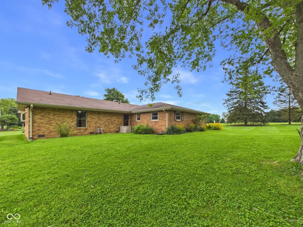 1311 400 E Anderson, IN 46012
