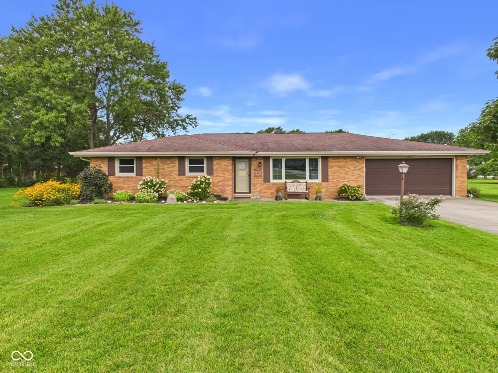 1311 400 E Anderson, IN 46012