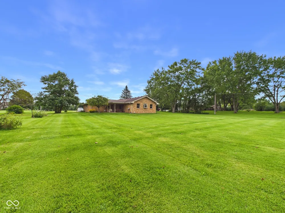 1311 400 E Anderson, IN 46012