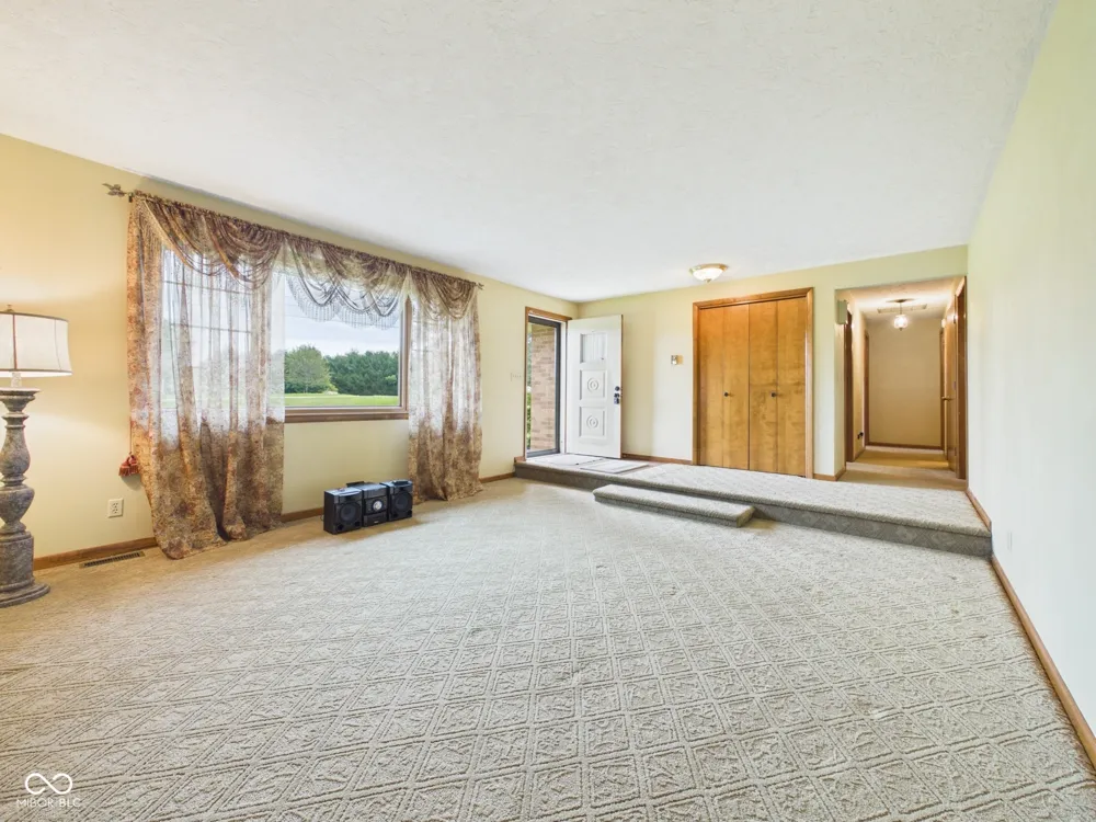 1311 400 E Anderson, IN 46012