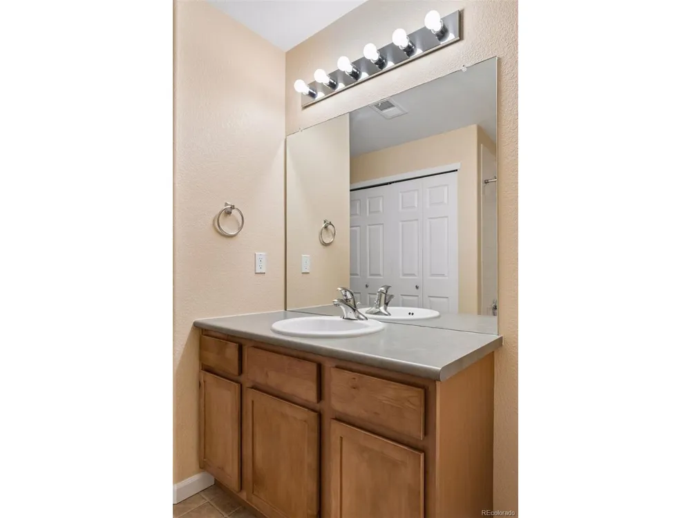 23346 E 5th Place #202 Aurora, CO 80018