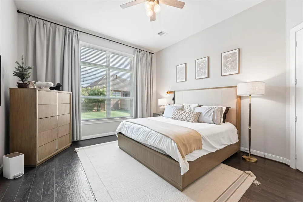 4519 Sterling Heights Lane Sugar Land, TX 77479