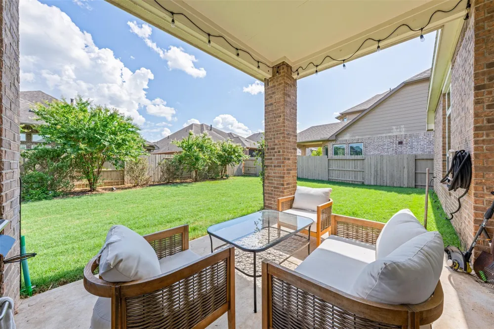 4519 Sterling Heights Lane Sugar Land, TX 77479