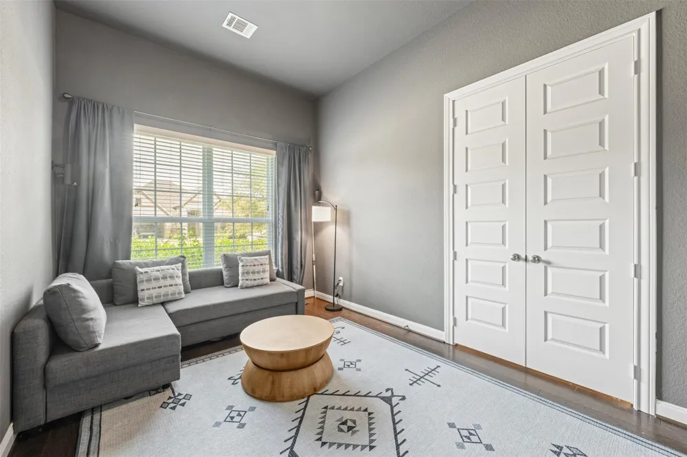 4519 Sterling Heights Lane Sugar Land, TX 77479