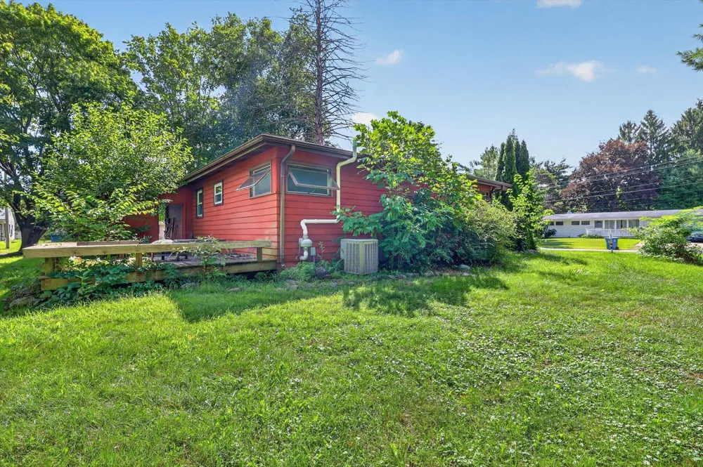 3024 Haskell Street Kalamazoo, MI 49006