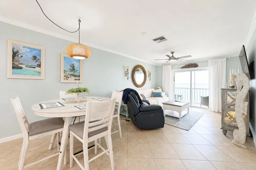 1177 Bayshore Drive #207 Fort Pierce, FL 34949
