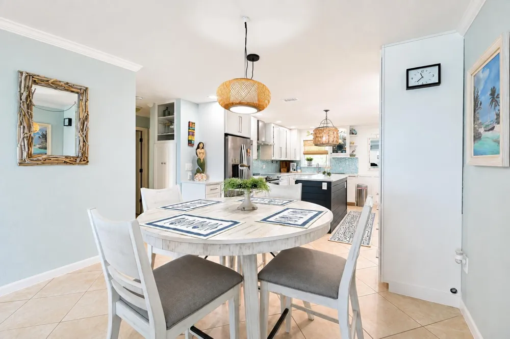 1177 Bayshore Drive #207 Fort Pierce, FL 34949