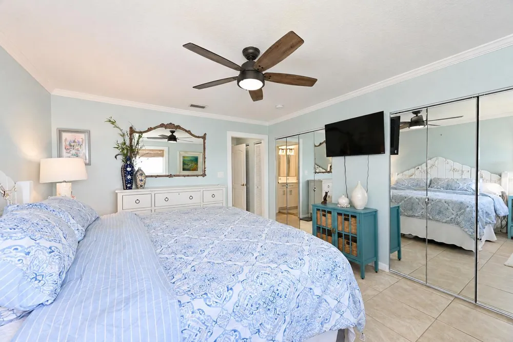1177 Bayshore Drive #207 Fort Pierce, FL 34949