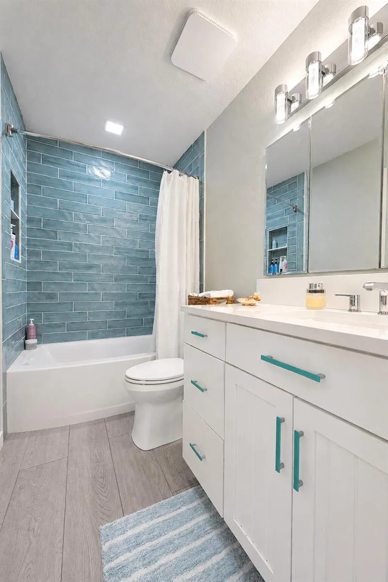 1177 Bayshore Drive #207 Fort Pierce, FL 34949