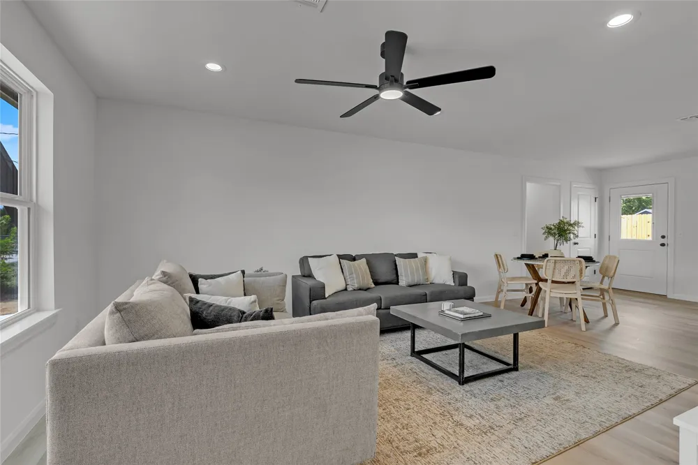 1047 E Young Street Tulsa, OK 74106
