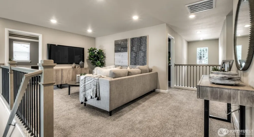33241 Ctystal Avenue SE Black Diamond, WA 98010