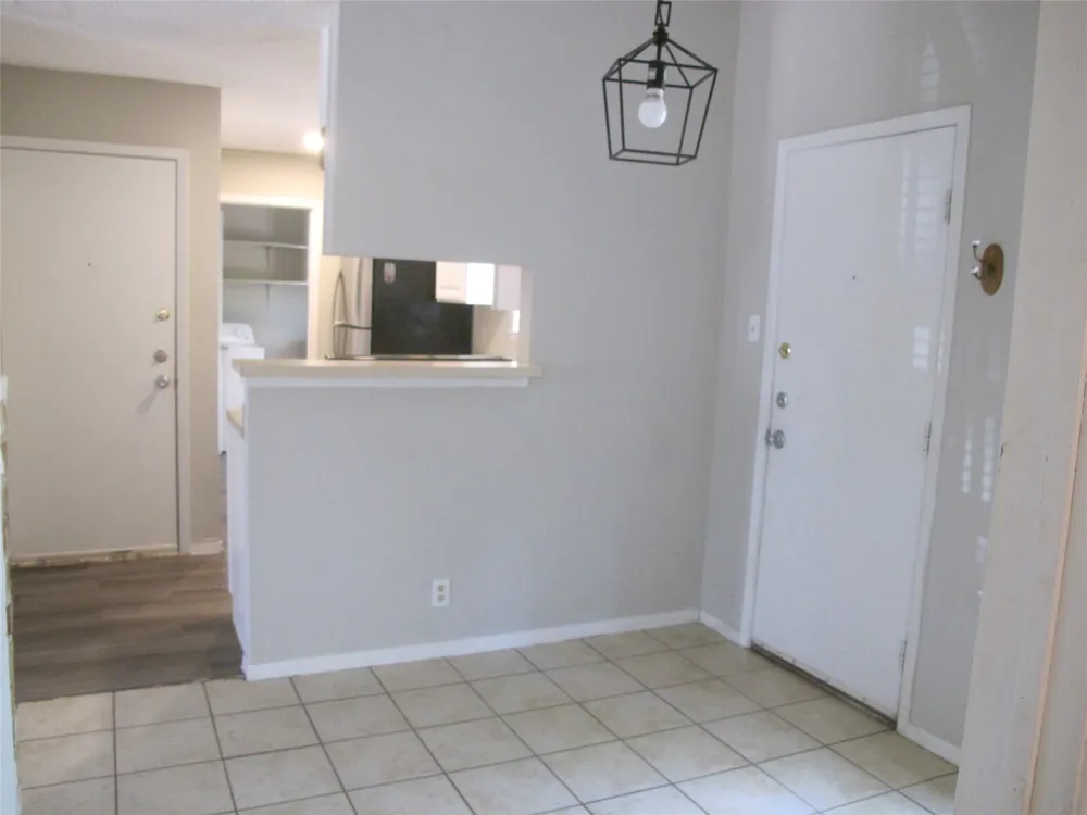 509 Algerita Drive #B Georgetown, TX 78628