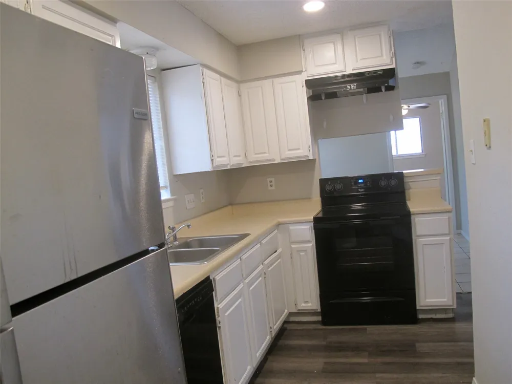 509 Algerita Drive #B Georgetown, TX 78628