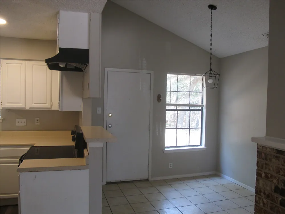 509 Algerita Drive #B Georgetown, TX 78628