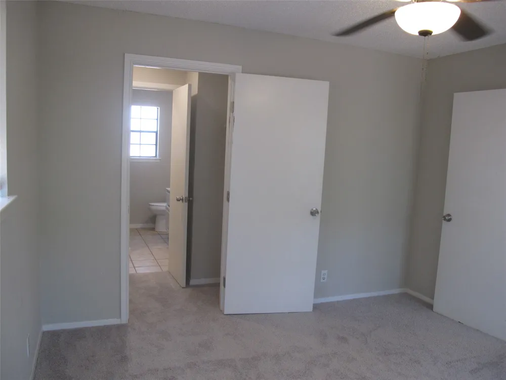 509 Algerita Drive #B Georgetown, TX 78628