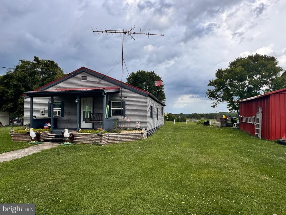 105 MARSHALL STREET Kearneysville, WV 25430