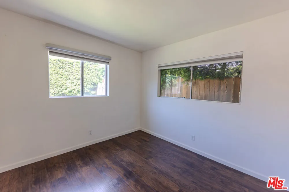 837 Sunset Avenue Venice, CA 90291