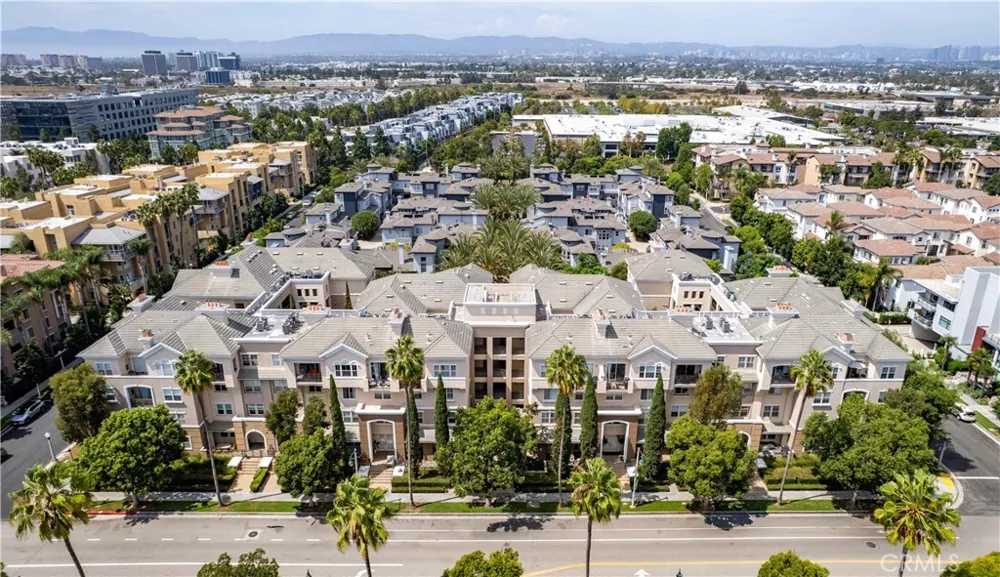 13075 Pacific Promenade #109 Playa Vista, CA 90094