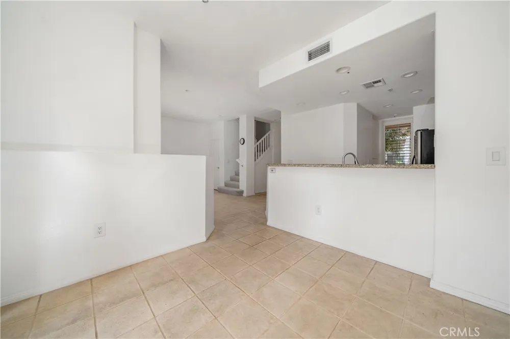 13075 Pacific Promenade #109 Playa Vista, CA 90094