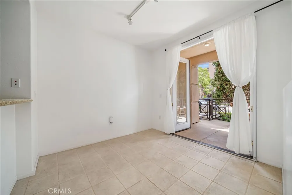 13075 Pacific Promenade #109 Playa Vista, CA 90094