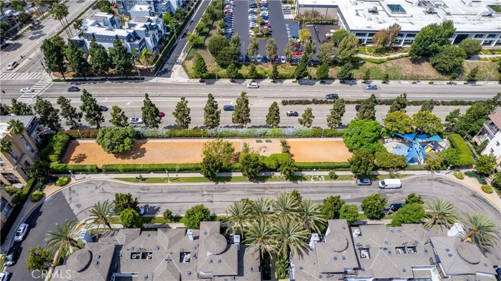 13075 Pacific Promenade #109 Playa Vista, CA 90094