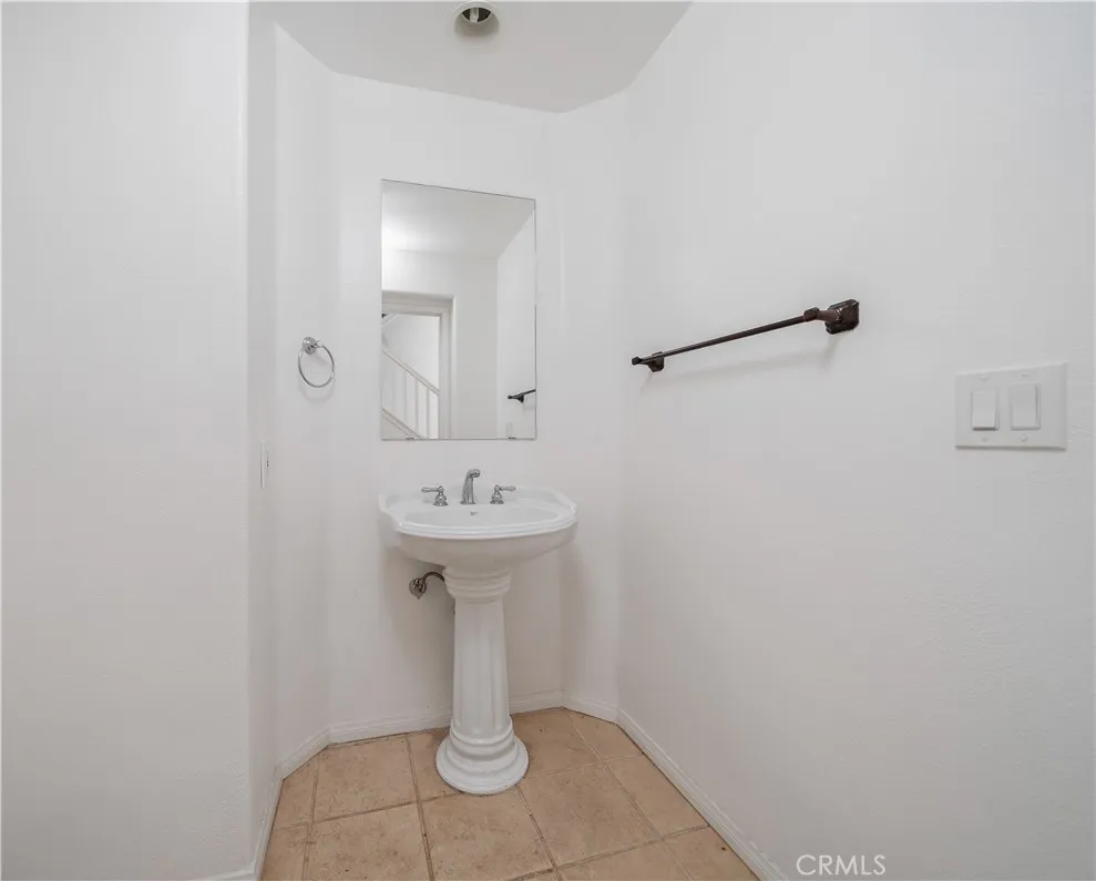 13075 Pacific Promenade #109 Playa Vista, CA 90094