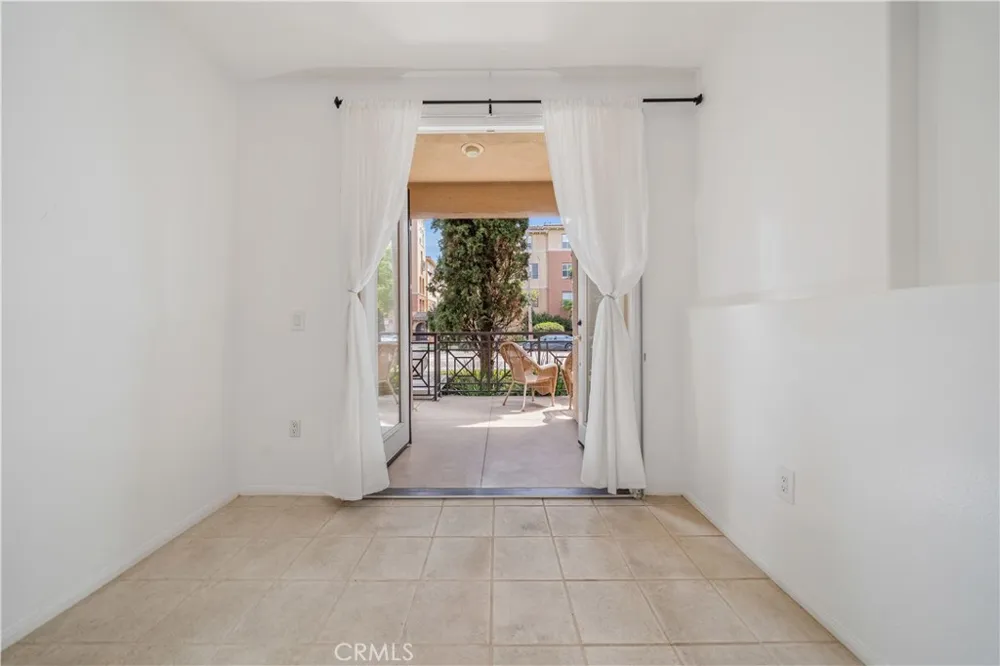 13075 Pacific Promenade #109 Playa Vista, CA 90094