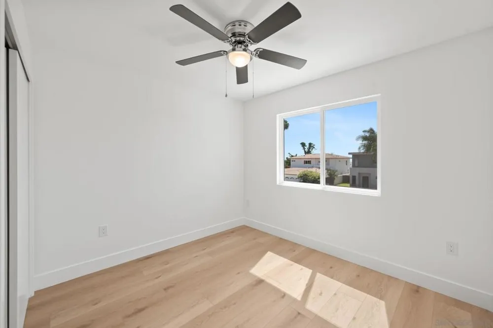 2861 Burgener San Diego, CA 92110