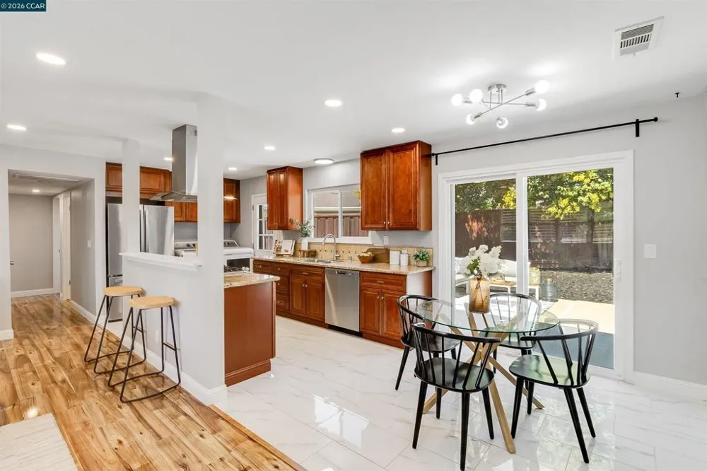 1593 Mendocino Dr Concord, CA 94521