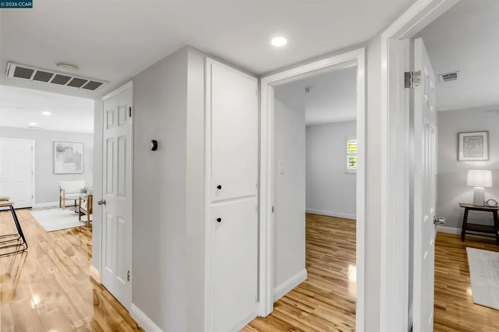 1593 Mendocino Dr Concord, CA 94521