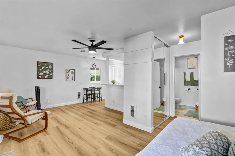 851 W San Ysidro #5 San Ysidro, CA 92173