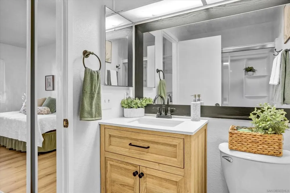 851 W San Ysidro #5 San Ysidro, CA 92173