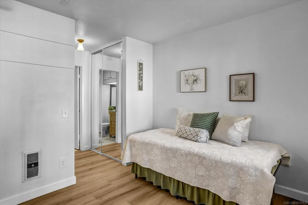 851 W San Ysidro #5 San Ysidro, CA 92173