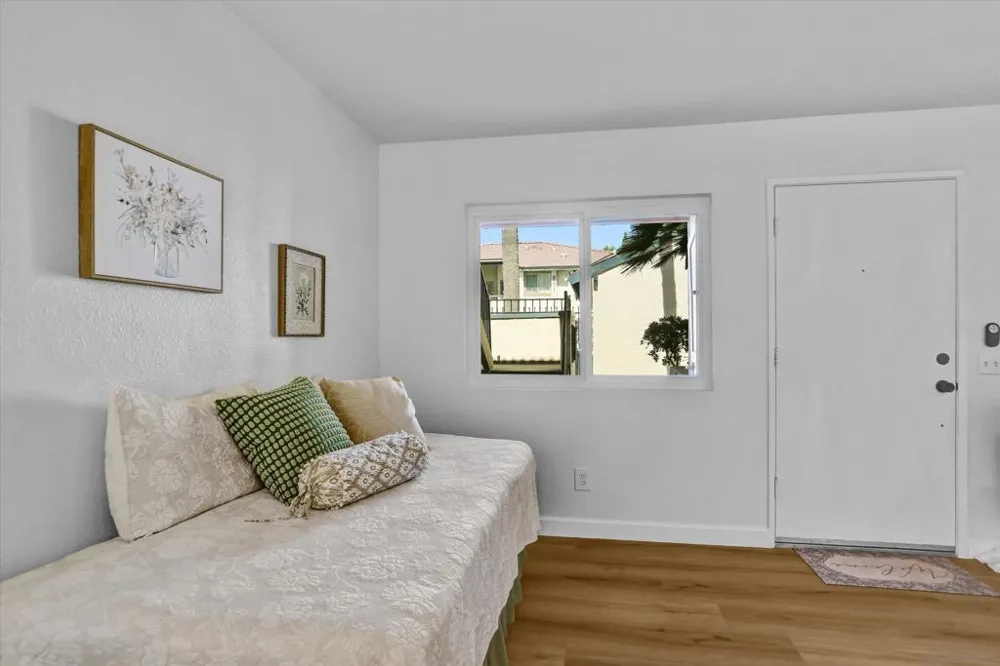 851 W San Ysidro #5 San Ysidro, CA 92173