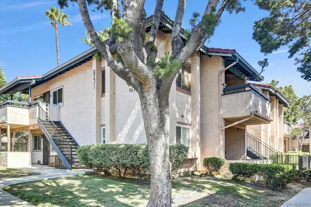 851 W San Ysidro #5 San Ysidro, CA 92173