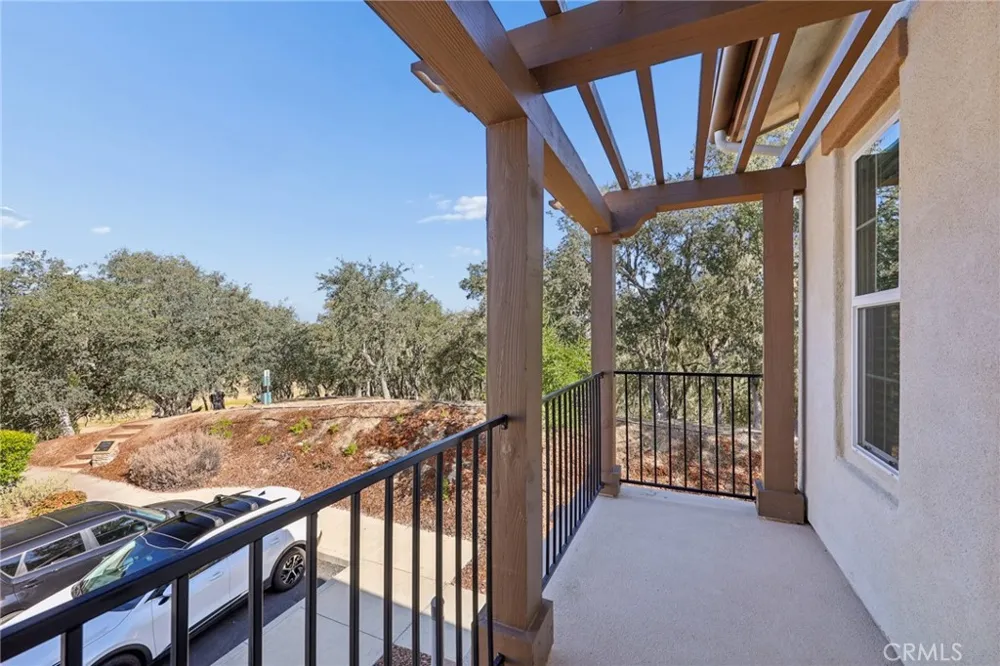 9381 Cielo Azul Court Atascadero, CA 93422