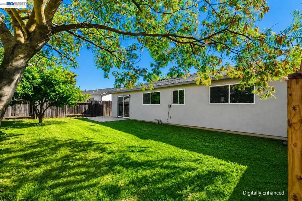 9901 Burline Street Sacramento, CA 95827